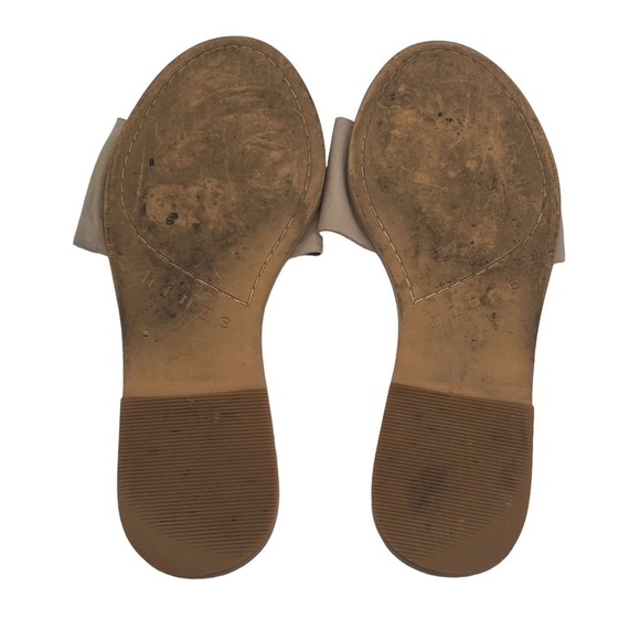 Hinge Tan Suede Mere Flat Sandals Size 5 Women’s - Picture 8 of 8